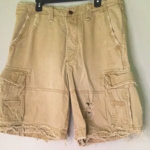 Men’s Abercrombie khaki shorts